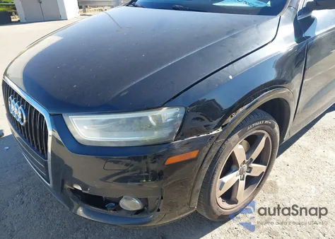 2015 Audi Q3 2.0T Premium Plus z USA, uszkodzony, nr VIN WA1EFCFSXFR012685